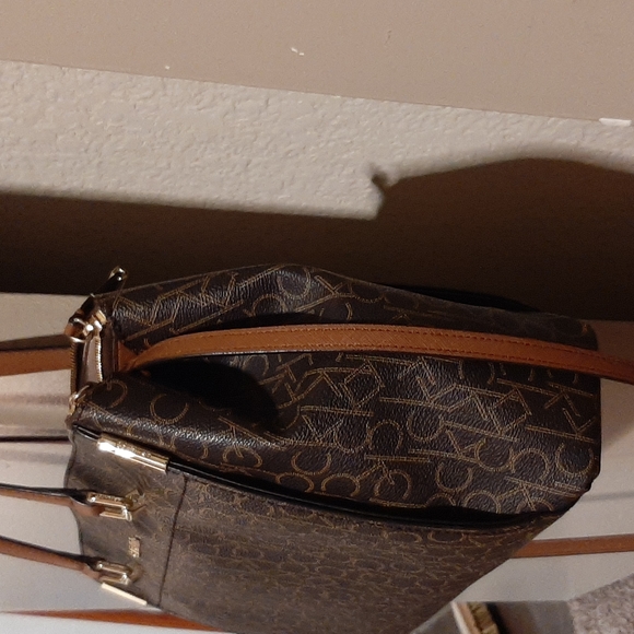 Xl Calvin Klein Satchel Handbag - Picture 2 of 10
